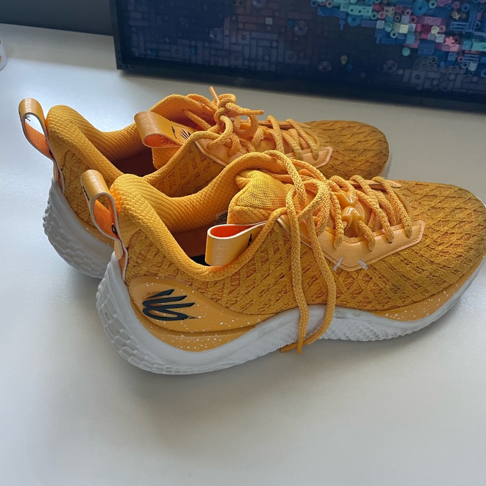 Steph Curry Under Armour Yellow Basketball Shows